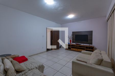 Sala de TV de casa para alugar com 4 quartos, 390m² em Santa Amelia, Belo Horizonte