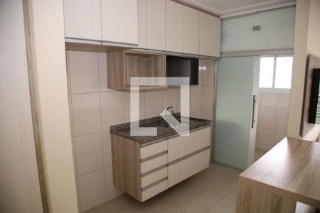 Cozinha e Área de Serviço de apartamento para alugar com 2 quartos, 54m² em Vila Yara, Osasco