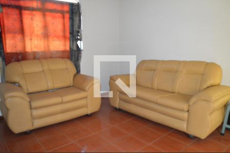 Sala de casa à venda com 4 quartos, 180m² em Feijão Miúdo, Contagem