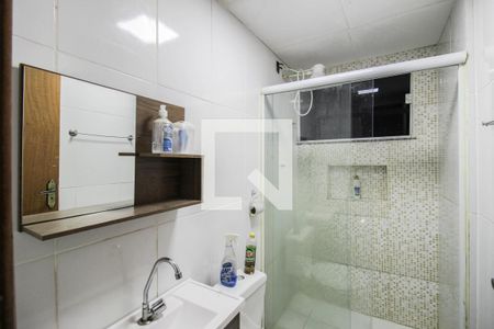 Banheiro de apartamento para alugar com 2 quartos, 60m² em Cosmorama, Mesquita