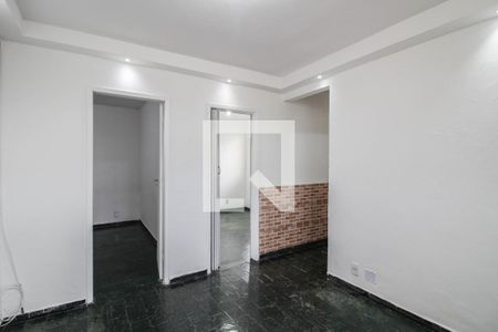 Sala de apartamento para alugar com 2 quartos, 66m² em Vila Emil, Mesquita