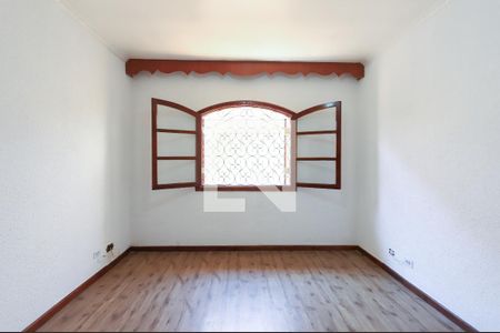 Quarto 1 de casa para alugar com 3 quartos, 197m² em Vila Rosalia, Guarulhos