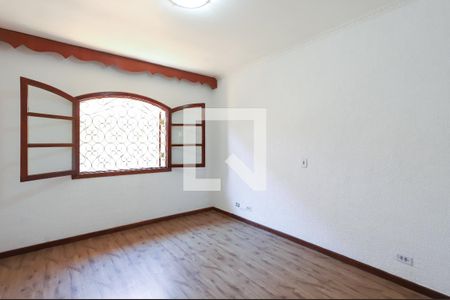 Quarto 1 de casa para alugar com 3 quartos, 197m² em Vila Rosalia, Guarulhos