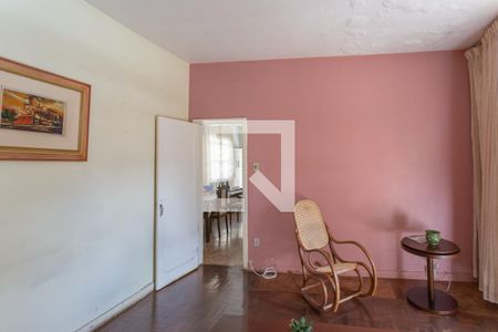 Sala de casa à venda com 5 quartos, 228m² em Anchieta, Belo Horizonte