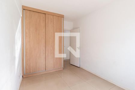 Quarto 1 de apartamento para alugar com 3 quartos, 76m² em Camargos, Guarulhos