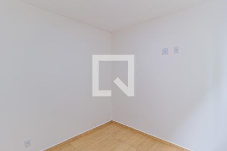 Quarto 2 de apartamento para alugar com 2 quartos, 41m² em Santa Maria, Osasco