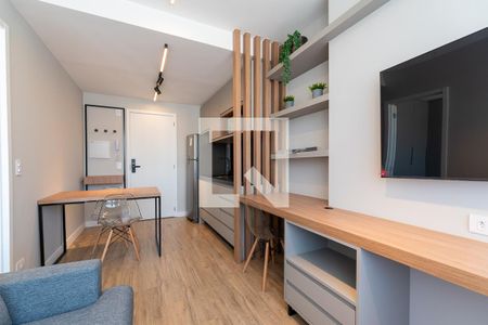 Sala de apartamento para alugar com 1 quarto, 28m² em Centro, Curitiba