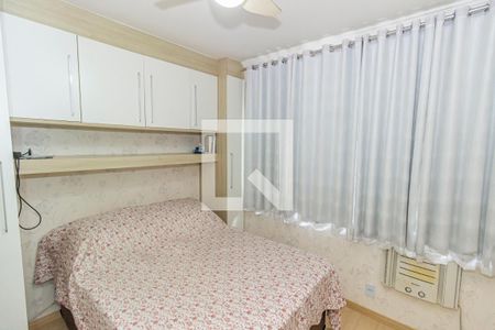 Quarto 1 de apartamento para alugar com 2 quartos, 76m² em Vicente de Carvalho, Rio de Janeiro