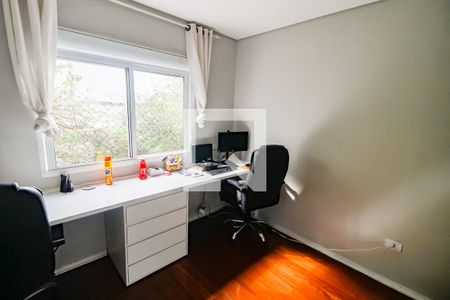 Escritório de casa à venda com 4 quartos, 400m² em Vila Sônia, São Paulo