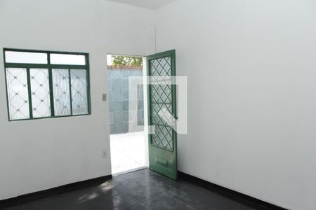 Sala de casa para alugar com 3 quartos, 95m² em Camargos, Belo Horizonte