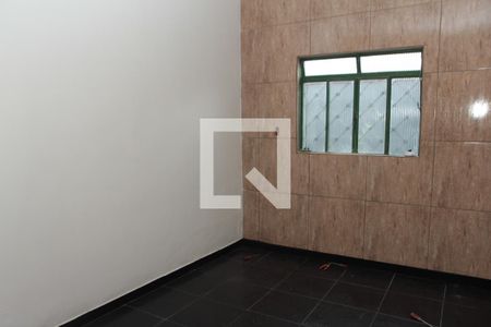 Quarto 1 de casa para alugar com 3 quartos, 95m² em Camargos, Belo Horizonte