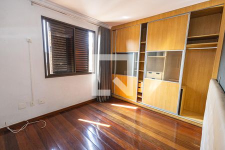 Quarto 1 / suite de apartamento para alugar com 3 quartos, 92m² em Padre Eustáquio, Belo Horizonte