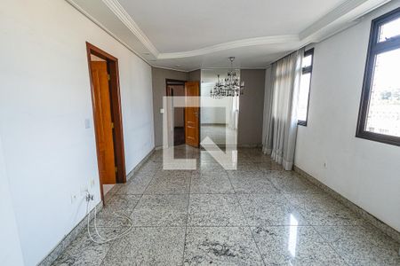 Sala de apartamento para alugar com 3 quartos, 92m² em Padre Eustáquio, Belo Horizonte