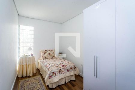 Quarto 1 de casa para alugar com 5 quartos, 170m² em Jardim Terezopolis, Guarulhos