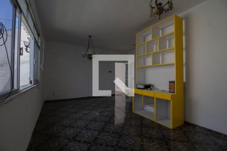 Sala  de casa à venda com 3 quartos, 200m² em Taquara, Rio de Janeiro