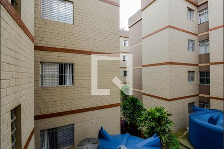 Vista do Quarto 1 de casa para alugar com 2 quartos, 60m² em Jardim Iporanga, Guarulhos