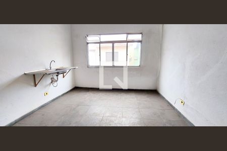 Cozinha de kitnet/studio para alugar com 1 quarto, 35m² em Parque Erasmo Assunção, Santo André