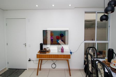 Sala de apartamento para alugar com 2 quartos, 50m² em Madre Gertrudes, Belo Horizonte