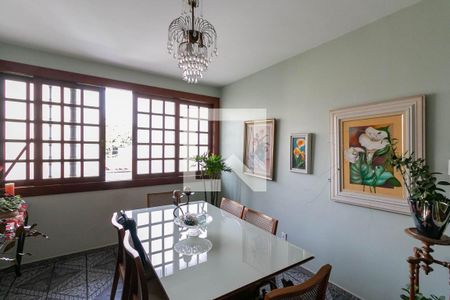 Sala de casa para alugar com 4 quartos, 360m² em São Paulo, Belo Horizonte