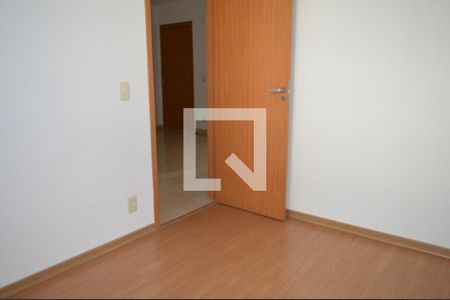 Quarto 2 de apartamento à venda com 2 quartos, 45m² em Chácaras Reunidas Santa Terezinha, Contagem