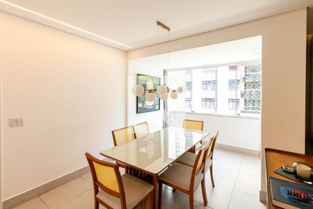 Sala de apartamento para alugar com 3 quartos, 110m² em Buritis, Belo Horizonte