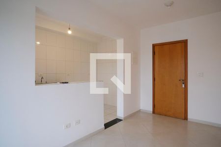 Sala de apartamento à venda com 2 quartos, 68m² em Olímpico, São Caetano do Sul