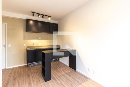 Sala e Cozinha de apartamento para alugar com 1 quarto, 24m² em Bela Vista, São Paulo