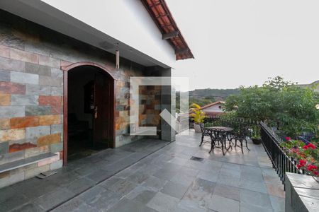 Varanda da Sala de casa para alugar com 5 quartos, 233m² em Alto Caiçaras, Belo Horizonte