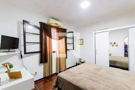 Casa à venda com 3 quartos, 152m² em Campestre, Santo André