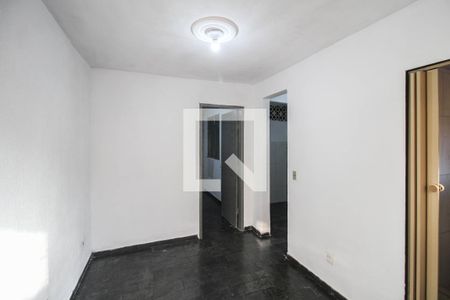 Sala de apartamento para alugar com 1 quarto, 35m² em Vila Emil, Mesquita