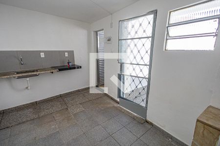 Cozinha de casa para alugar com 1 quarto, 80m² em São Paulo, Belo Horizonte