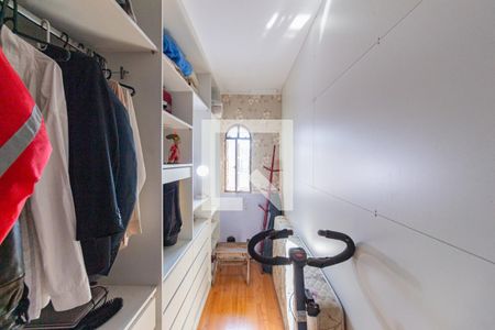 Closet da suíte 1 de casa à venda com 4 quartos, 150000m² em Conceição, Osasco