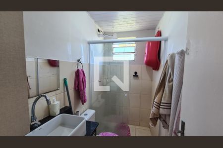 Banheiro de apartamento à venda com 2 quartos, 47m² em Jardim Tamoio, Jundiaí