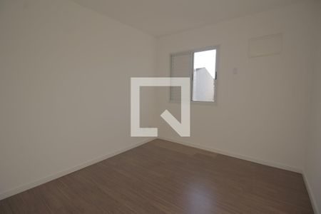 Quarto 1 de casa de condomínio à venda com 2 quartos, 109m² em Igara, Canoas