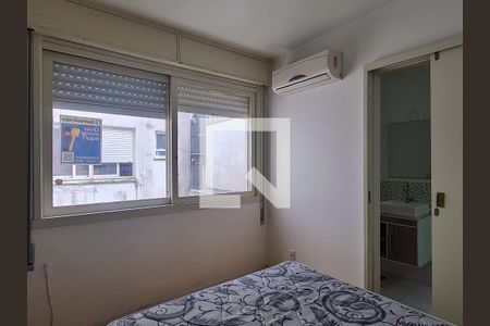 Suite de apartamento à venda com 1 quarto, 32m² em Santa Cecília, Porto Alegre