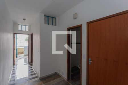 Sala de apartamento para alugar com 2 quartos, 45m² em Lagoinha, Belo Horizonte