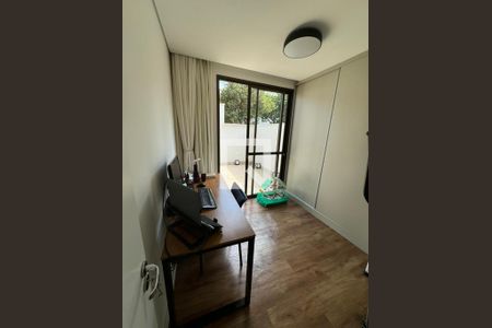 Quarto 2 de apartamento para alugar com 2 quartos, 89m² em Sion, Belo Horizonte