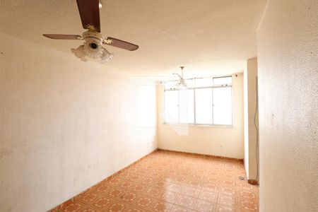 Sala de apartamento para alugar com 2 quartos, 65m² em Porto Novo, São Gonçalo