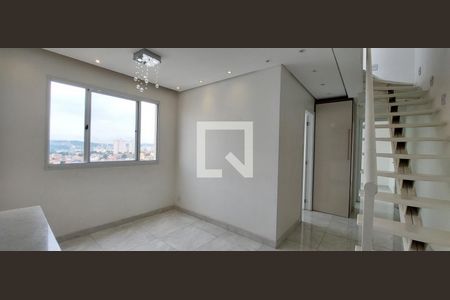 Sala de apartamento à venda com 3 quartos, 84m² em Parque São Vicente, Santo André