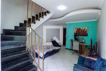 Sala de casa de condomínio à venda com 2 quartos, 55m² em Venda Nova, Belo Horizonte