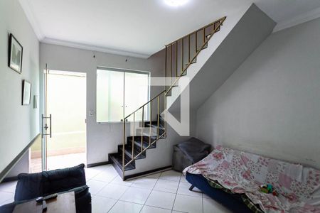 Sala de casa de condomínio à venda com 2 quartos, 55m² em Venda Nova, Belo Horizonte