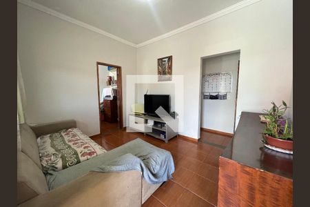 Sala  de casa à venda com 3 quartos, 380m² em Alvorada, Contagem