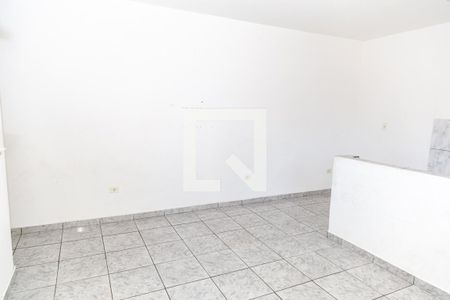 Sala de casa para alugar com 1 quarto, 60m² em Jardim Santa Mena, Guarulhos