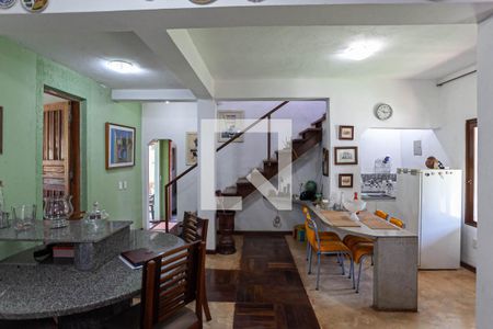 Sala  de casa à venda com 4 quartos, 150m² em Casa Branca, Brumadinho