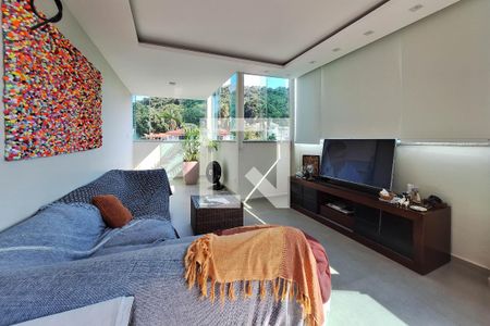 Sala de apartamento para alugar com 3 quartos, 250m² em Itaipu, Niterói