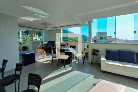 Sala de apartamento para alugar com 3 quartos, 250m² em Itaipu, Niterói