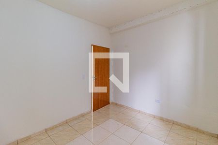 Quarto de casa para alugar com 1 quarto, 70m² em Vila Terezinha, Carapicuíba