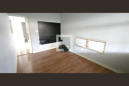 Sala de TV de casa para alugar com 4 quartos, 280m² em Aparecida, Santos