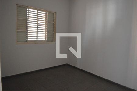 Quarto 1 de casa à venda com 2 quartos, 100m² em Nova Cintra, Belo Horizonte