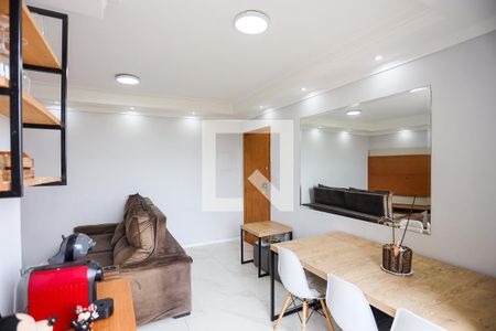 Sala  de apartamento para alugar com 2 quartos, 49m² em Jardim Helena, Cotia